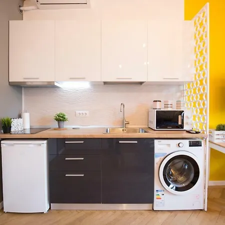 Chic Up Apartment
