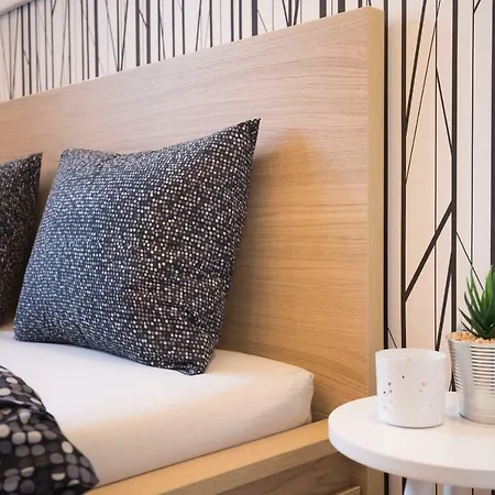 Apartment Chic Up Bucharest