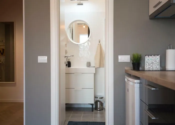 Chic Up Бухарест