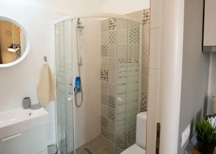 Chic Up * 부쿠레슈티